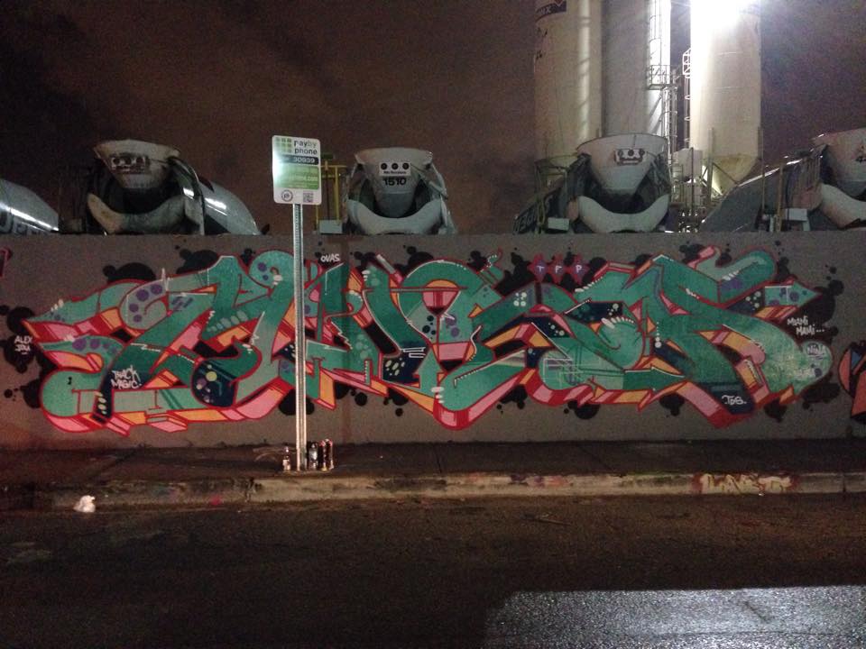 musa Miami, con Hoacs, Scaner, Eskae, Sear, Asend, Rhed y Jase.